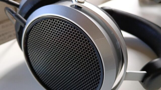 ヘッドホンのエージングによる音質の変化について
