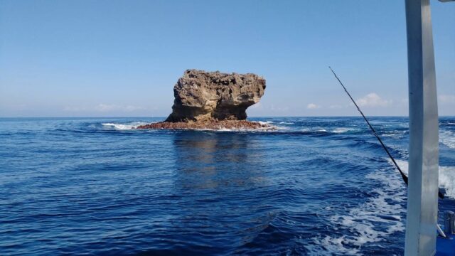 バリ島でトローリング、コーラルフィッシングに挑戦。念願のGTは釣れるのか。